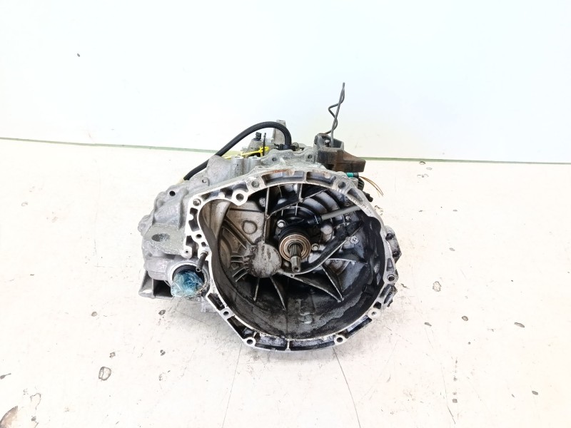 Recambio de caja cambios para renault scenic iii referencia OEM IAM 8200907120 ND4002 