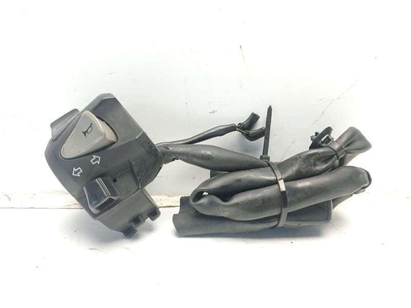 Recambio de mando luces para honda cb 500f referencia OEM IAM 35200MGZJ01  