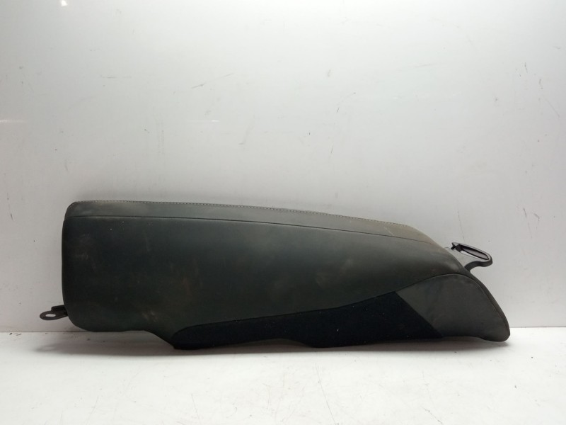 Recambio de moldura para toyota c-hr referencia OEM IAM 7273453010  