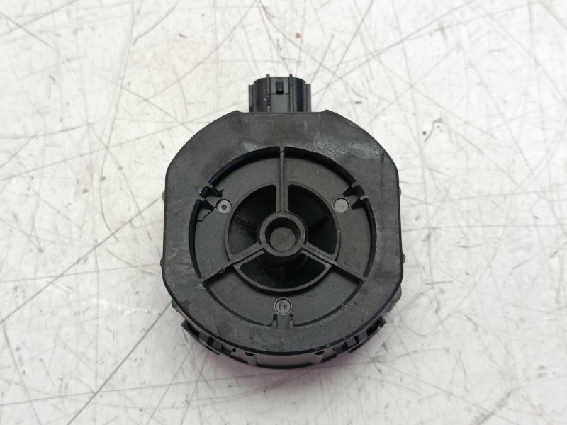 Recambio de modulo electronico para toyota yaris (_p21_, _pa1_, _ph1_) 1.5 hybrid (mxph10) referencia OEM IAM 86570K0010  