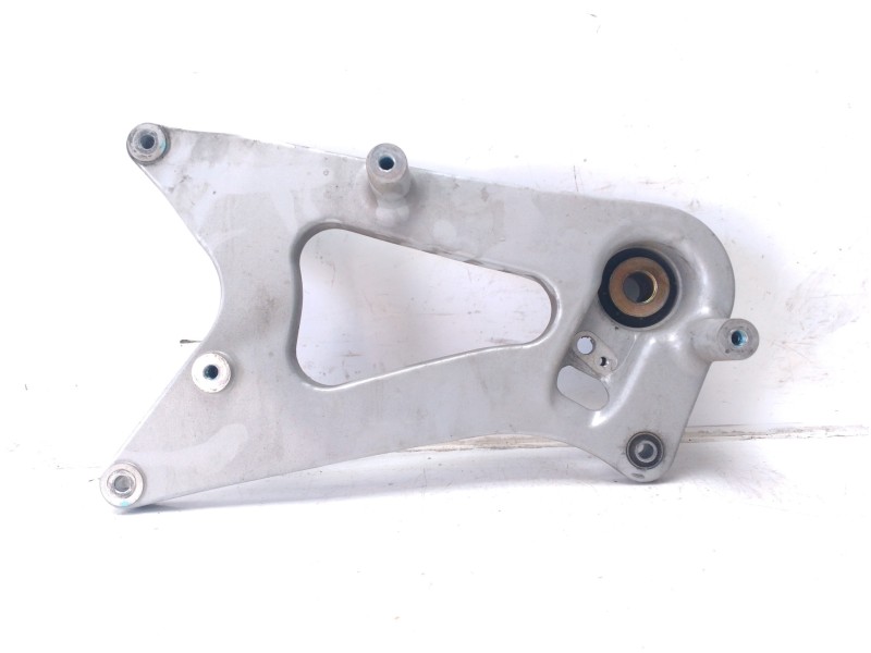 Recambio de brazo suspension inferior trasero derecho para sym symphony 125 referencia OEM IAM 52100ARB010  