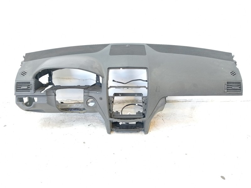 Recambio de salpicadero para mercedes-benz clase c (w204) berlina 2.2 cdi cat referencia OEM IAM A2046803787  