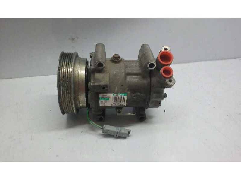 Recambio de compresor aire acondicionado para renault kangoo profesional referencia OEM IAM 8200953359A 11890810161 