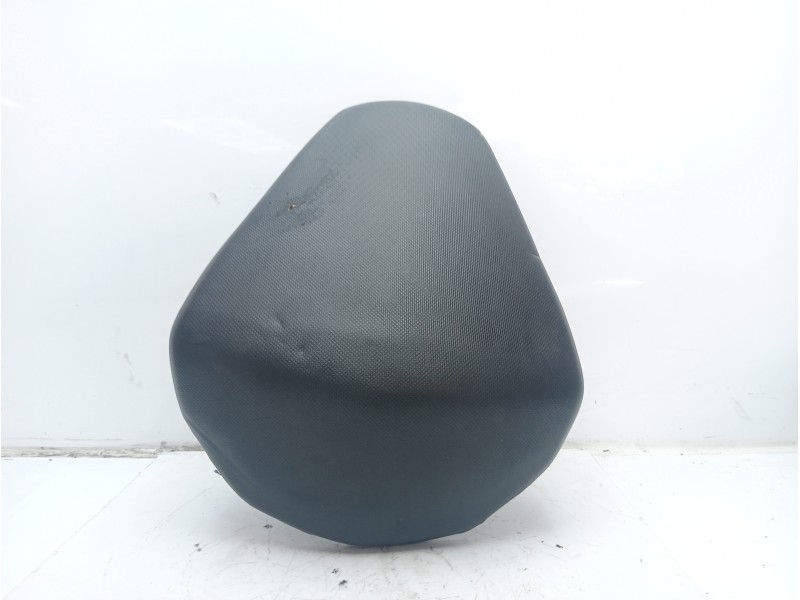 Recambio de asiento para ktm 125 duke referencia OEM IAM 90107047000  