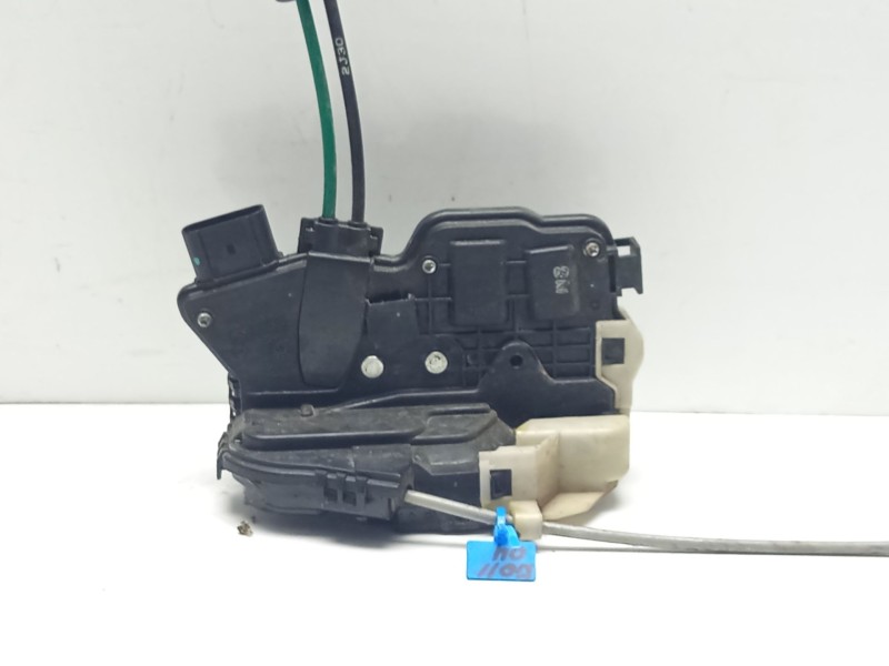 Recambio de cerradura puerta trasera izquierda para kia sorento referencia OEM IAM 814102P000 A045777 