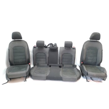 JUEGO ASIENTOS COMPLETO 3Q0881106P 5Q4881105L 