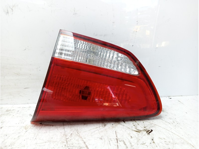 Recambio de piloto trasero izquierdo interior para kia carens ( ) referencia OEM IAM 92403A4020  