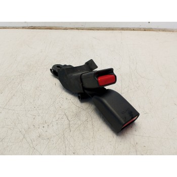 ENGANCHE CINTURON TRASERO IZQUIERDO 734700D160- 