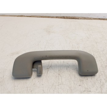 ASIDERO DELANTERO IZQUIERDO 7461033120B0 