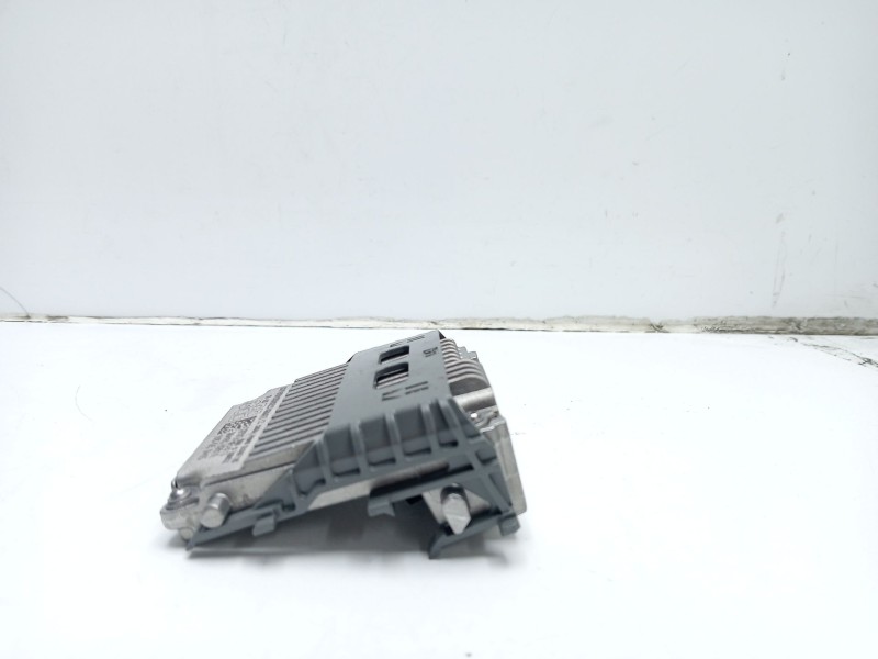 Recambio de modulo electronico para toyota yaris referencia OEM IAM 8646C0D010  