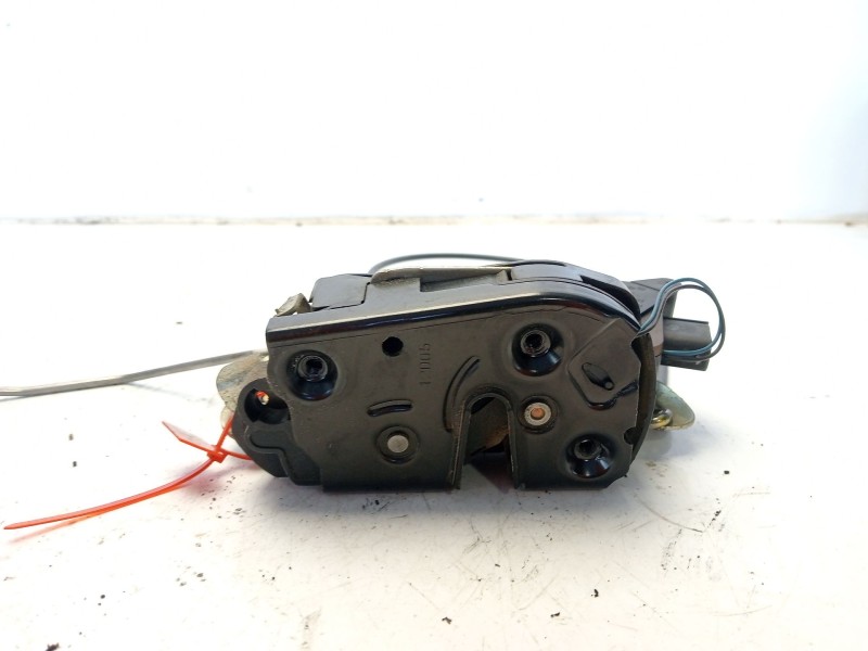 Recambio de cerradura puerta delantera derecha para mercedes-benz vito combi 06.2003 referencia OEM IAM A6397201335  A2053090790