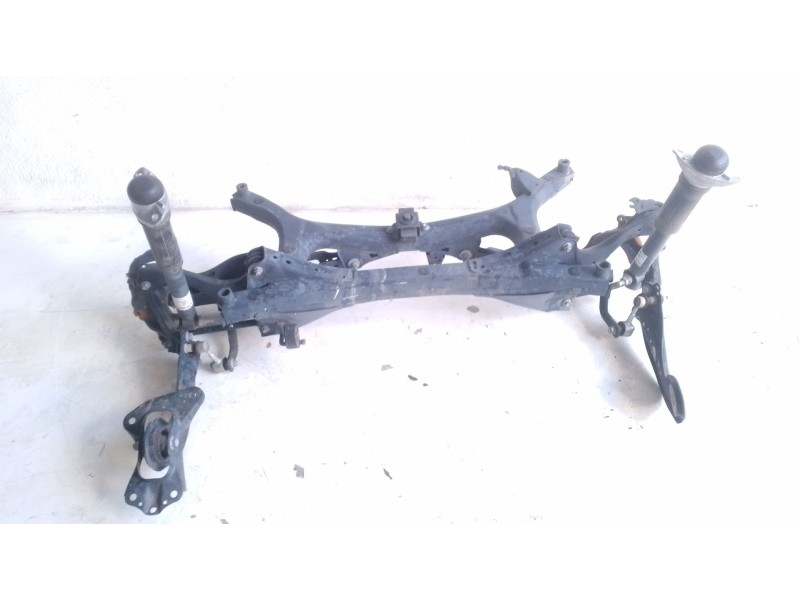 Recambio de puente trasero para toyota c-hr referencia OEM IAM 51206F4013  