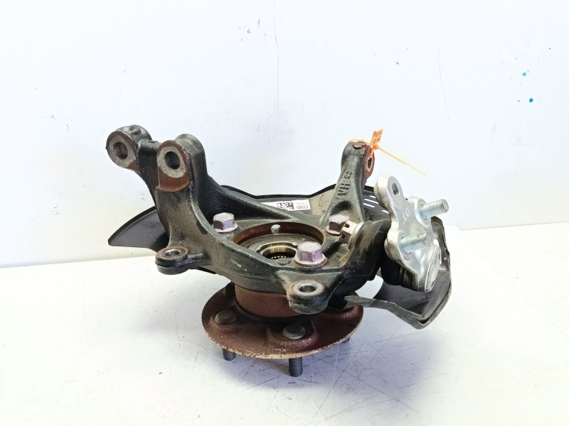 Recambio de mangueta delantera derecha para toyota corolla (e21) referencia OEM IAM 4333009A50  