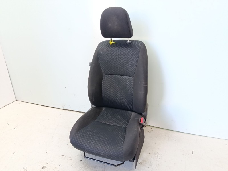 Recambio de asiento delantero derecho para toyota verso (_r2_) 1.8 (zgr21_) referencia OEM IAM 714300F260B1 719100F030B1 710710F