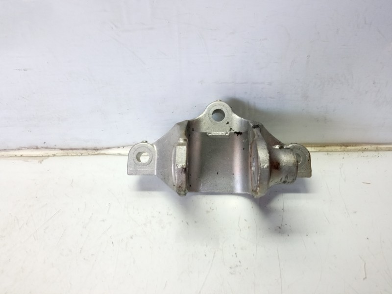 Recambio de soporte motor trasero para renault megane iv berlina 5p referencia OEM IAM 113327951  