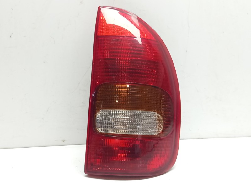 Recambio de piloto trasero derecho para opel corsa b top (e) referencia OEM IAM 90444809  