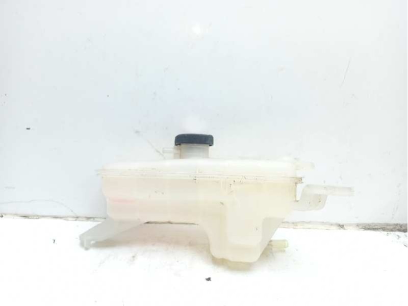 Recambio de deposito expansion para toyota rav 4 advance hybrid referencia OEM IAM 1647028113  