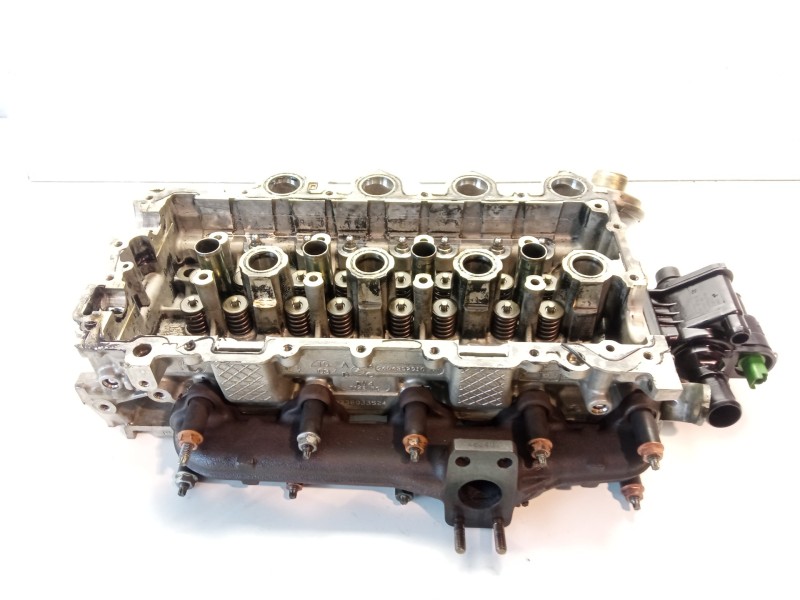 Recambio de culata para citroën c3 1.4 hdi sx plus referencia OEM IAM 9646352910  