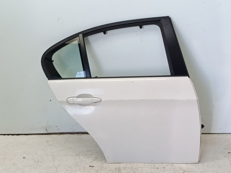 Recambio de puerta trasera derecha para bmw serie 3 berlina (e90) 318i referencia OEM IAM 41007203648  