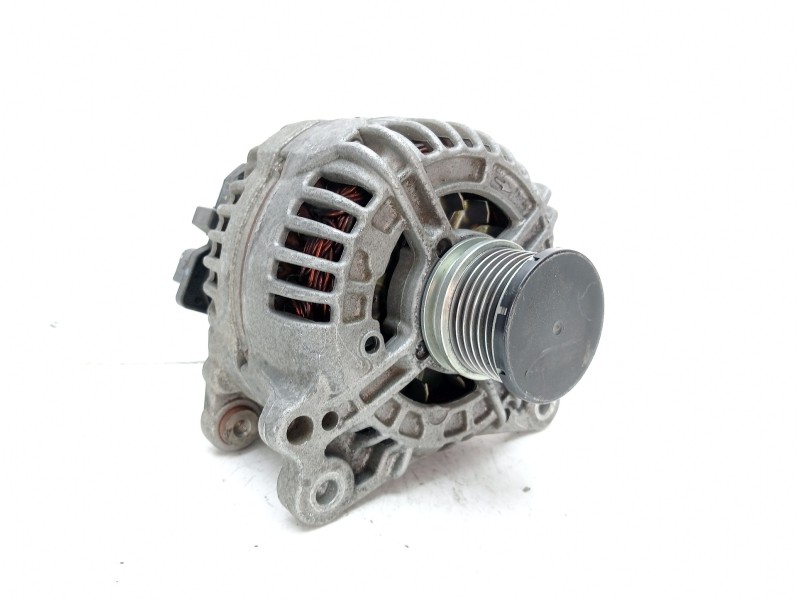 Recambio de alternador para audi a4 ber. (b8) básico referencia OEM IAM 6H903016L 03G903016E 03G903016EX