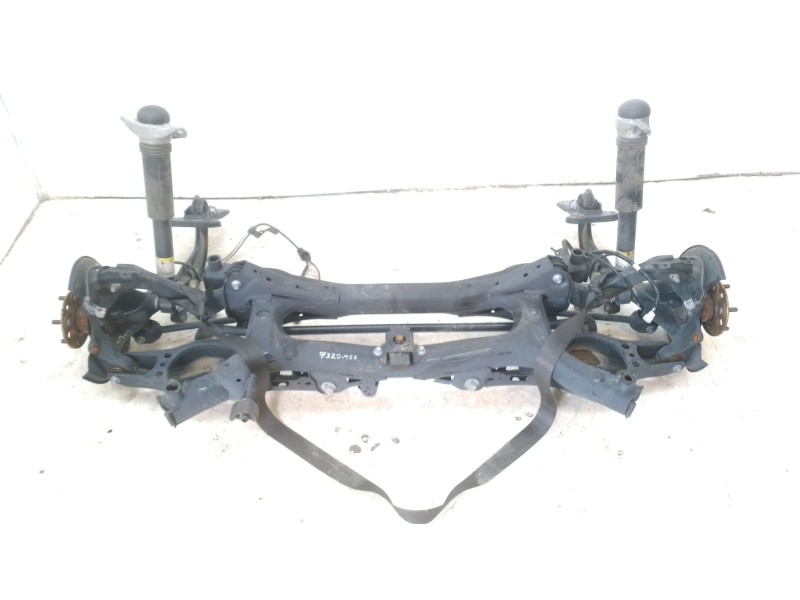 Recambio de puente trasero para toyota c-hr referencia OEM IAM 51206F4013  