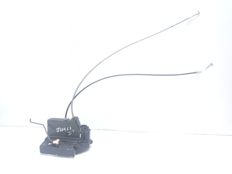 Recambio de cerradura puerta trasera izquierda para ssangyong rodius 2.7 turbodiesel cat referencia OEM IAM 2714327 7131021004 