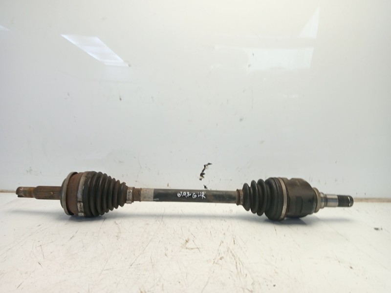 Recambio de transmision delantera izquierda para toyota auris 1.4 turbodiesel cat referencia OEM IAM 4342002621  