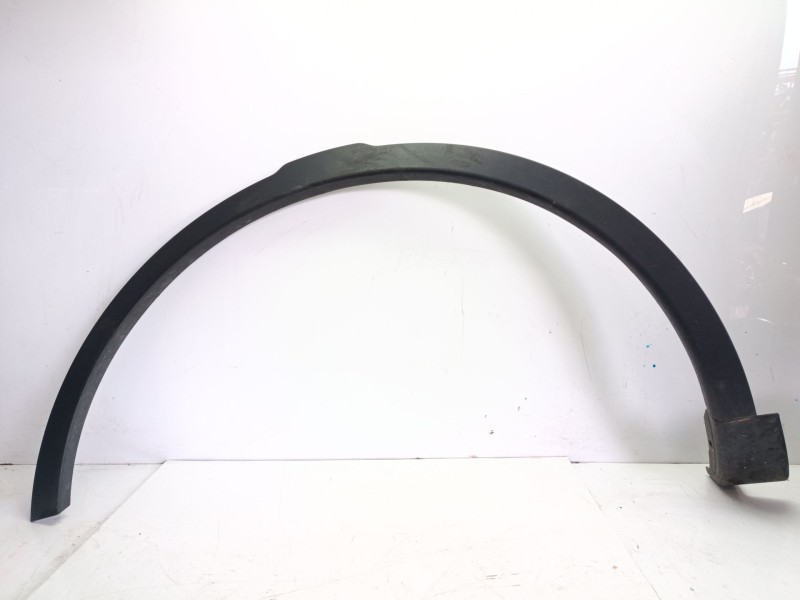 Recambio de aletin delantero izquierdo para land rover discovery sport (l550) 2.0 d 4x4 referencia OEM IAM LR061973  