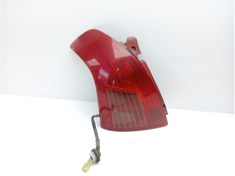 Recambio de piloto trasero izquierdo para suzuki swift berlina (mz) gl (5-ptas.) referencia OEM IAM 2010002  