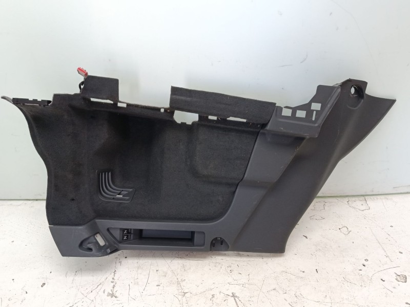 Recambio de revestimiento delantero maletero para land rover discovery sport (l550) 2.0 d 4x4 referencia OEM IAM LR076941  
