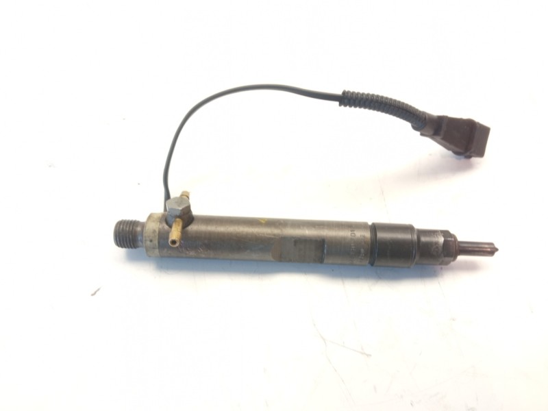 Recambio de inyector para seat cordoba berlina (6k2) 1.9 tdi referencia OEM IAM 028130201S 028130201S 