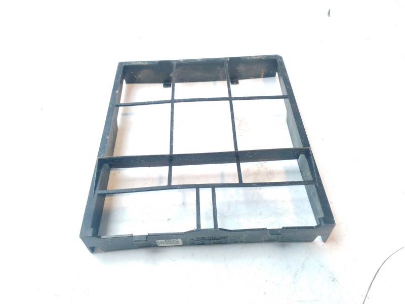 Recambio de moldura para toyota corolla (e21) hybrid advance referencia OEM IAM 88899F4030  