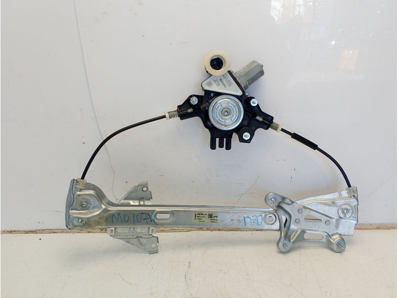 Recambio de elevalunas delantero derecho para toyota corolla (e21) referencia OEM IAM 6981002721  