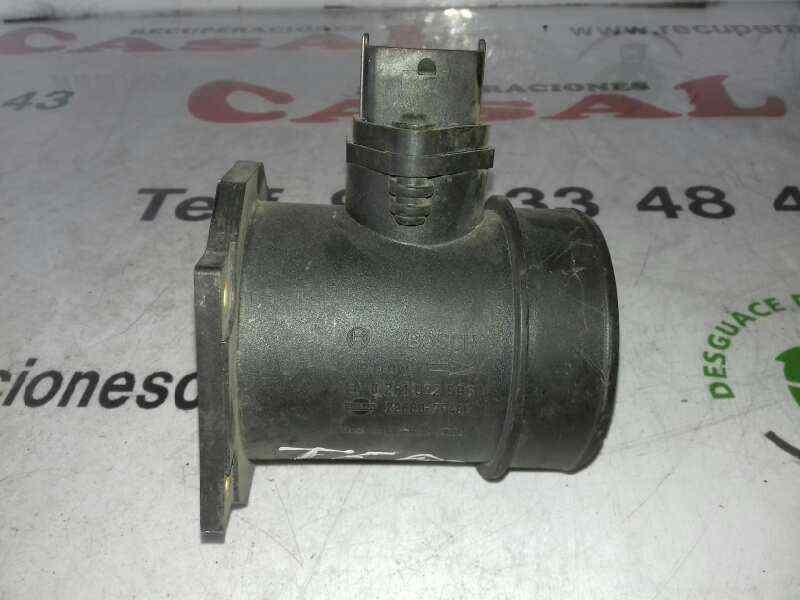 Recambio de caudalimetro para nissan terrano/terrano.ii (r20) 2.7 turbodiesel referencia OEM IAM 0281002596 226807F406 
