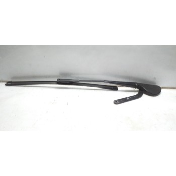 BRAZO LIMPIA DELANTERO DERECHO A1718200440 