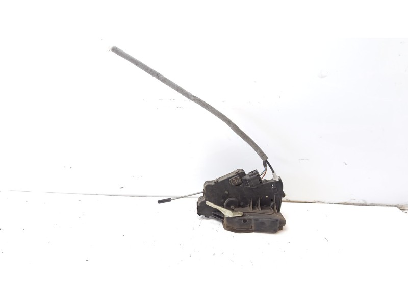 Recambio de cerradura puerta delantera derecha para bmw serie 3 berlina (e46) referencia OEM IAM 51217011308  