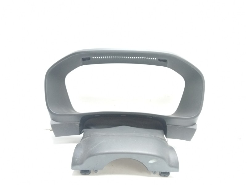 Recambio de molduras delanteras para volvo xc 40 business plus awd referencia OEM IAM 31442661  