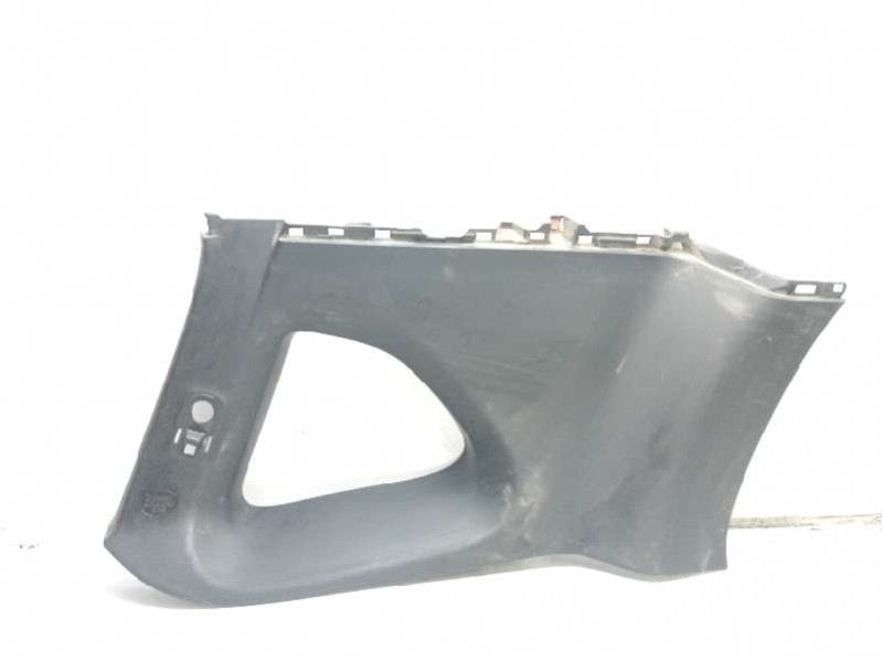 Recambio de molduras traseras para toyota rav 4 advance hybrid referencia OEM IAM 6248042160C1  