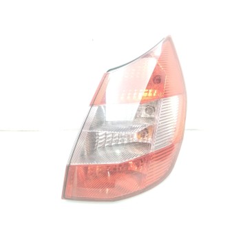 PILOTO TRASERO DERECHO 8200127702 
