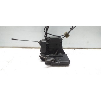 CERRADURA PUERTA DELANTERA DERECHA A1717202435 