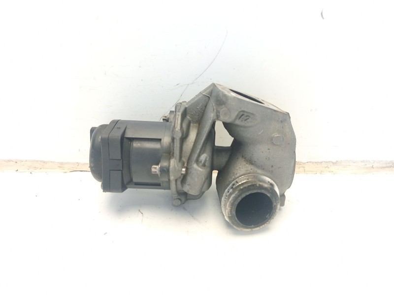 Recambio de valvula egr para citroën c4 picasso referencia OEM IAM 9672880080  