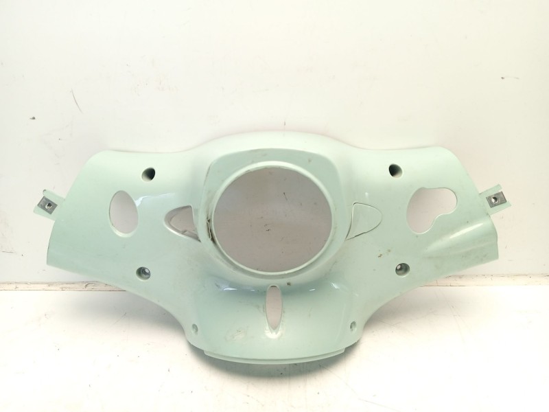 Recambio de moldura para piaggio (vespa) vespa 125ie 3v primavera referencia OEM IAM 1B005469  