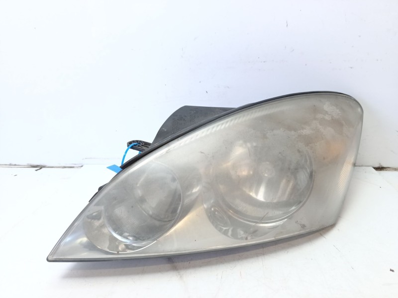 Recambio de faro izquierdo para kia cee´d sw (ed) 1.6 crdi 115 referencia OEM IAM 921011H000  