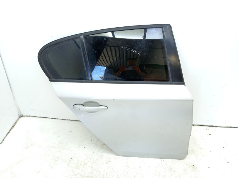 Recambio de puerta trasera derecha para bmw 1 (e87) 120 d referencia OEM IAM 41527191018  