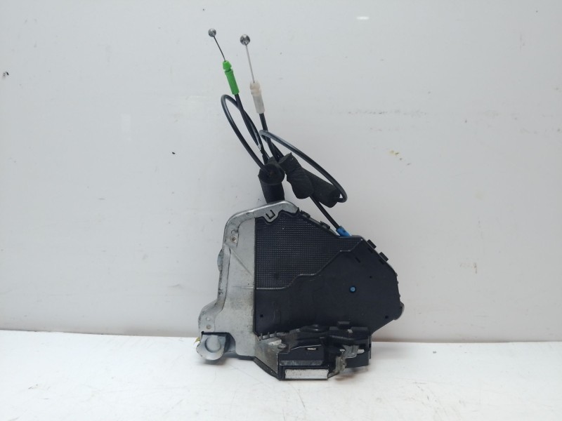 Recambio de cerradura puerta delantera derecha para lexus rx (_l1_) 450h awd (gyl15, gyl15_) referencia OEM IAM 6903053090  