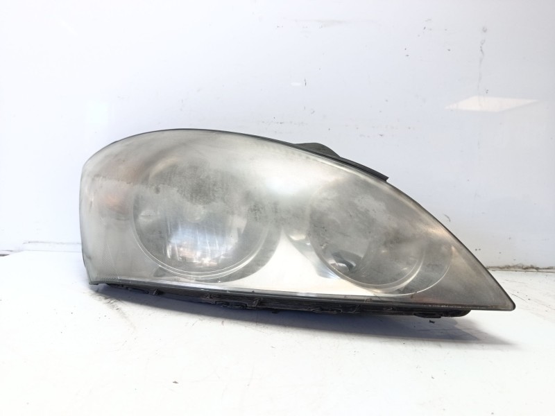 Recambio de faro derecho para kia cee´d sw (ed) 1.6 crdi 115 referencia OEM IAM 921021H000  