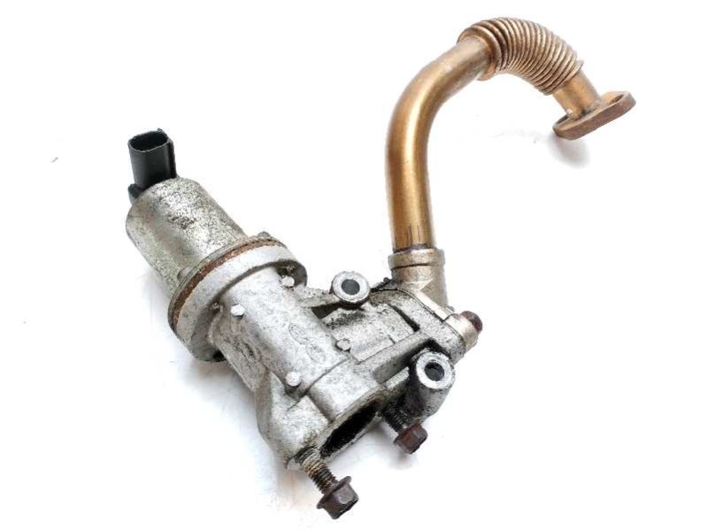 Recambio de valvula egr para hyundai i30cw 1.6 crdi cat referencia OEM IAM 284102A120  