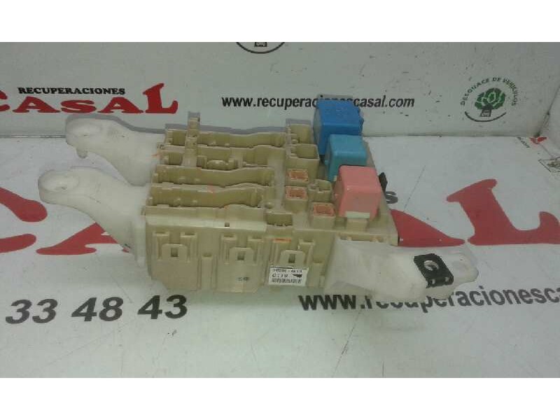 Recambio de caja reles / fusibles para toyota auris touring sports (e18) hybrid active referencia OEM IAM 302980K18 8273002JT0 1
