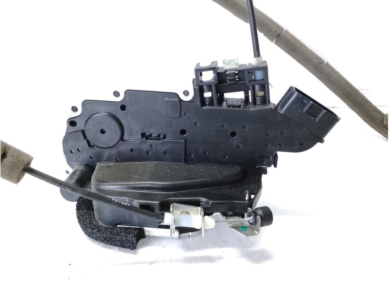 Recambio de cerradura puerta trasera derecha para nissan micra (k13) 1.2 cat referencia OEM IAM 825001HD0C  