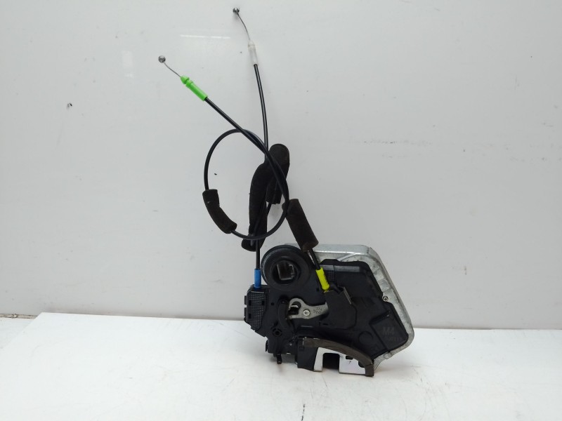 Recambio de cerradura puerta trasera derecha para lexus rx (_l1_) 450h awd (gyl15, gyl15_) referencia OEM IAM 6905060110  